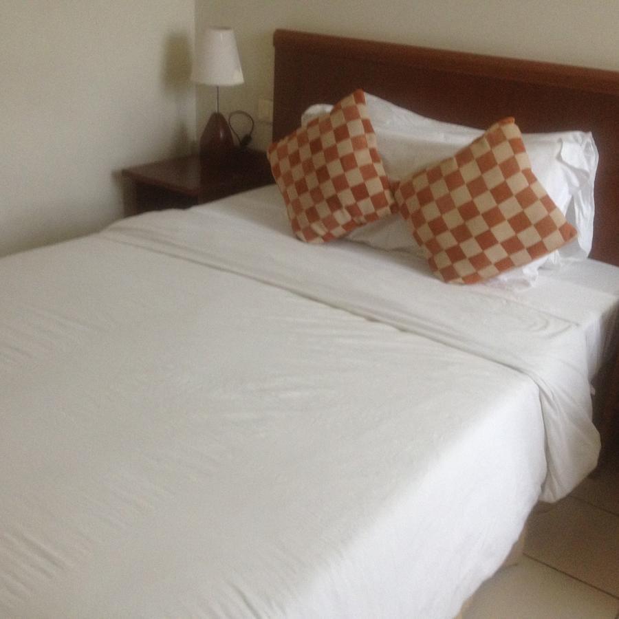 Tinapa Lakeside Hotel Calabar Extérieur photo