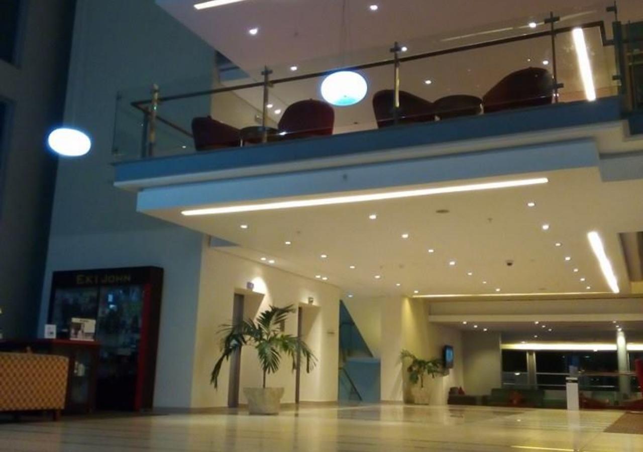 Tinapa Lakeside Hotel Calabar Extérieur photo