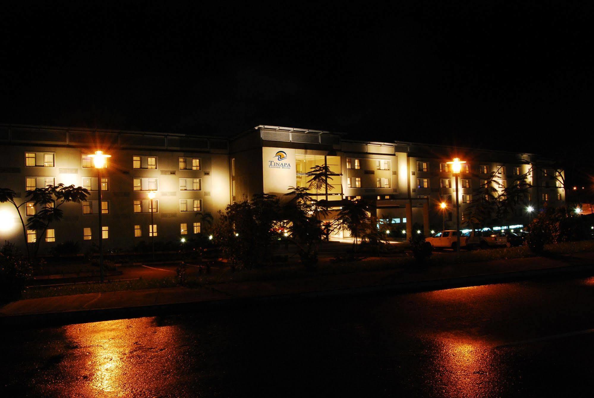 Tinapa Lakeside Hotel Calabar Extérieur photo